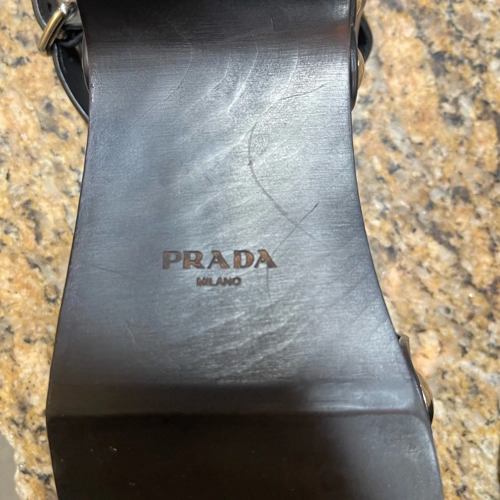 Prada sandals - Picture 4 of 5